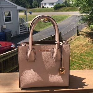 Light pink MK Mercer bag
